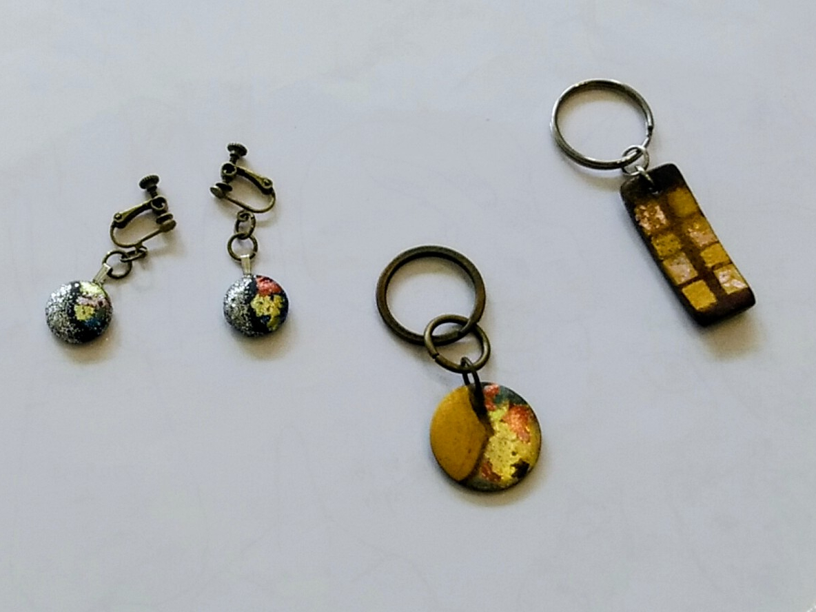 ����̍ޗ���y��Ȃǂ�I�т܂��􂱂̃R�[�X�ł͎ʐ^�ȊO�̓y���p�[�c���I���o���܂��B