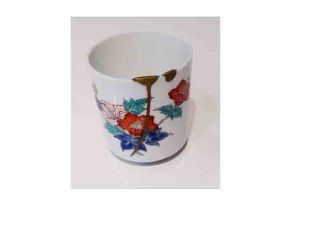 参考例: 男性の方が金継ぎされました♪