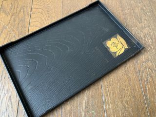 絵付け可能なお値打ち器などに、蒔絵のワンポイント絵付けです♪