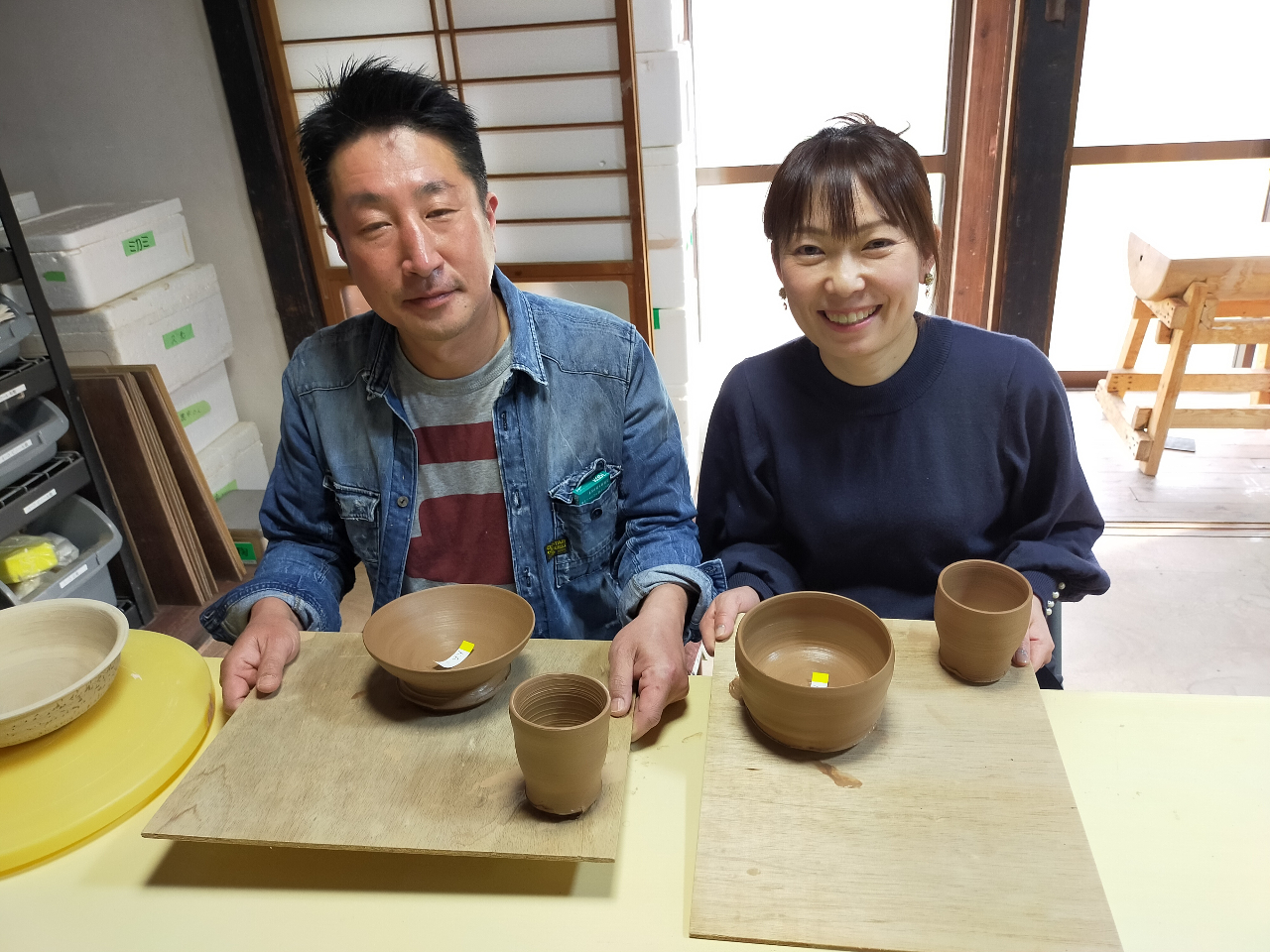 夏向けの抹茶碗を作りたいと体験に来られました。