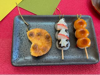 醤油んべい、お団子2点を作ります