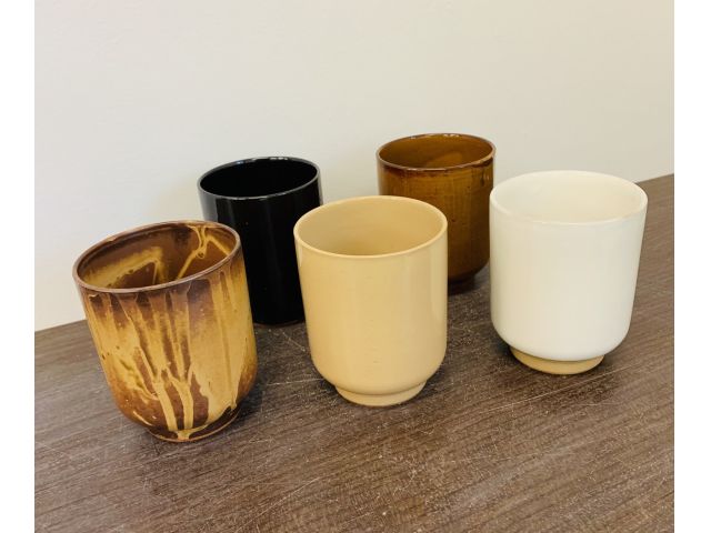 お好きな釉薬をお選び下さい