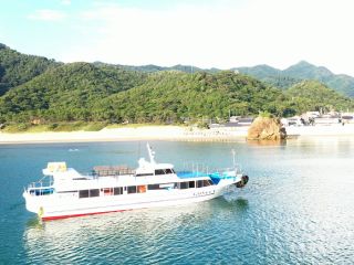 稲佐の浜・弁天島を 海から真近に !!