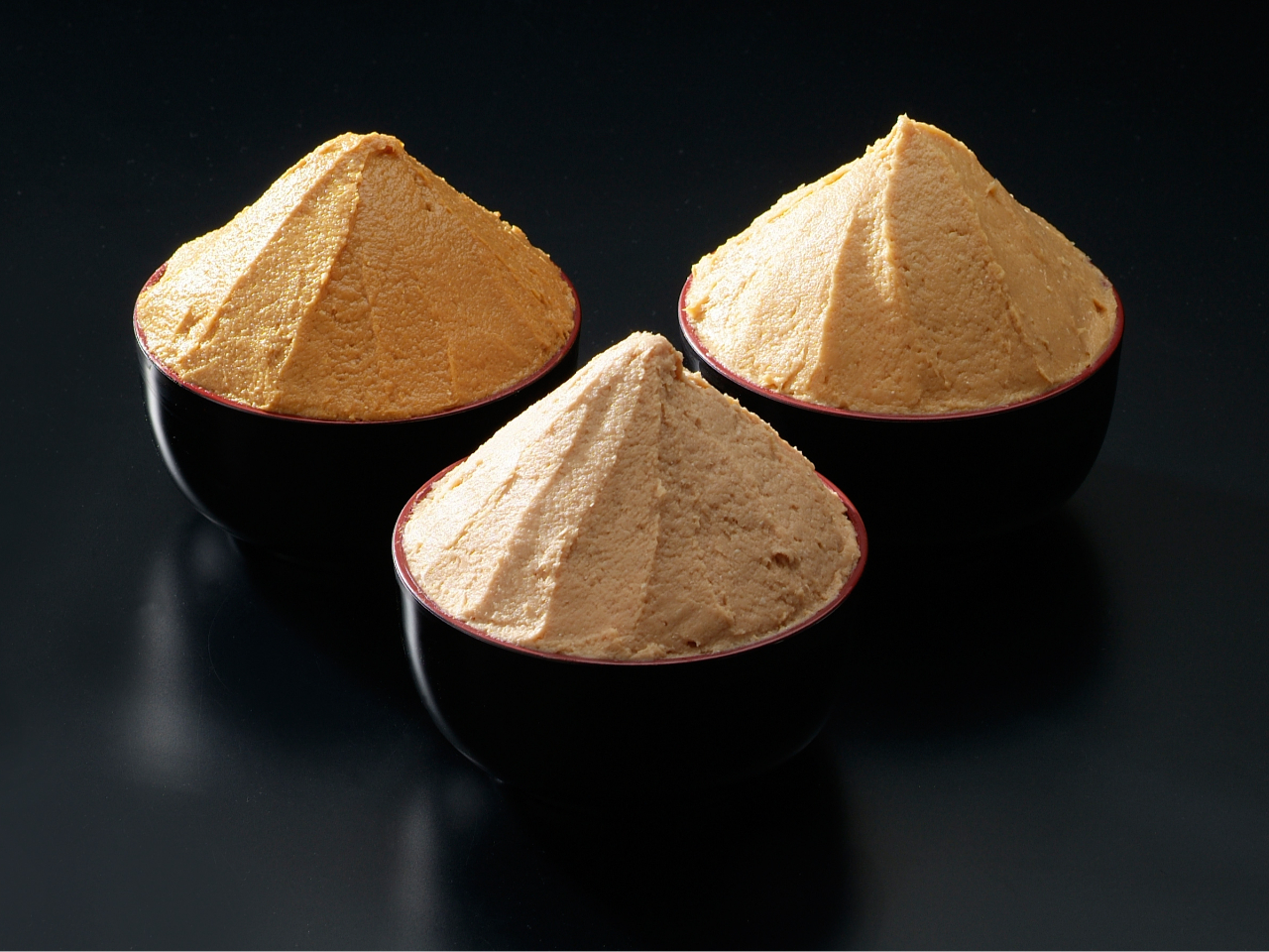 ���{�S������ᖡ�����𔔂Ŏd�グ��B