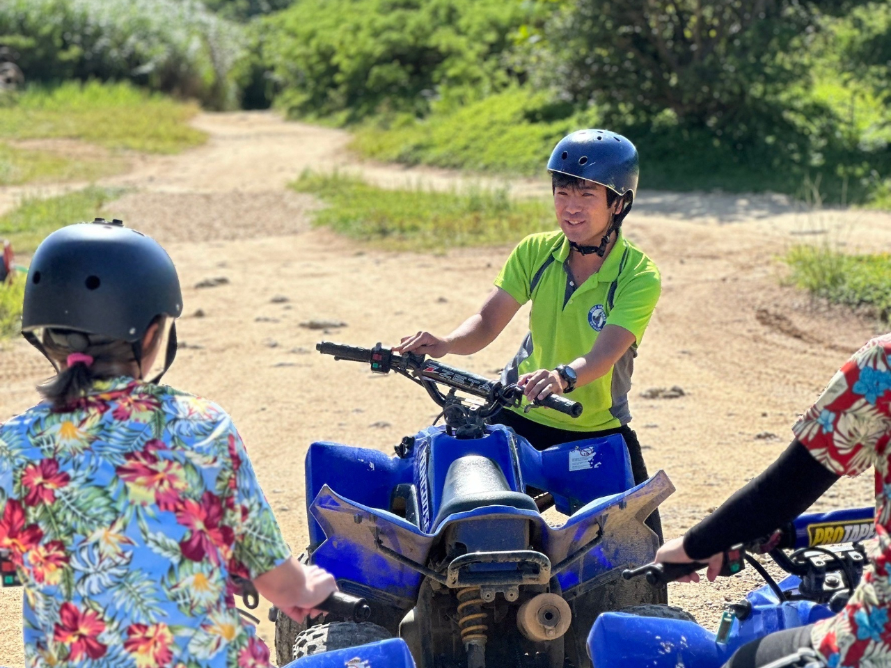 ガイドと一緒に乗車練習からスタート♪