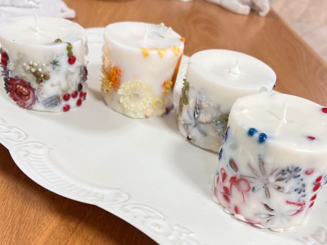 はソイ【大豆】ワックスです。ススが少なく香りを広く漂わせてくれます