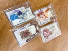 お好きな香りとお花でお作りいただくボタニカルサシェ