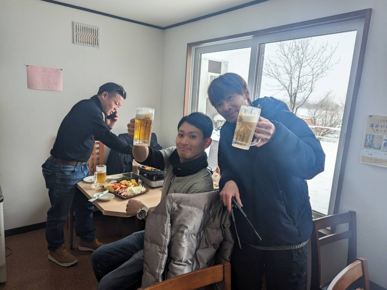 3���ȏ�̏ꍇ�̓W���M�X�J�������ŁI�r�[���T�[�o�[�������^���ł���̂ŃT�b�|���N���V�b�N�𐶂Ŋy���߂܂��I