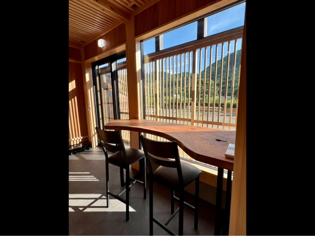 ŘiFՂވꖇ̃JE^[