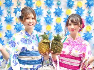 花月堂の風車前でインスタ映えする写真♪ 素敵な写真が撮れたら、ぜひタグ付け投稿をお願いします