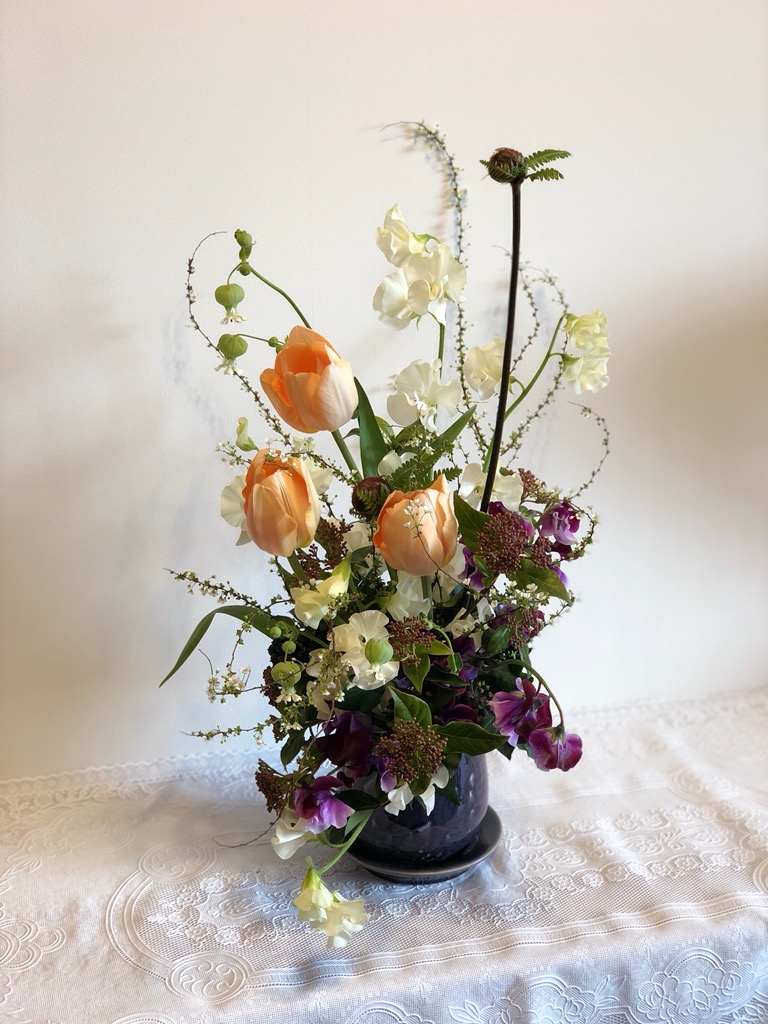 �W���I�����W�ƃz���C�g�X�C�[�g�s�[�A������g�����_�炩�ȏt�̃A�����W��