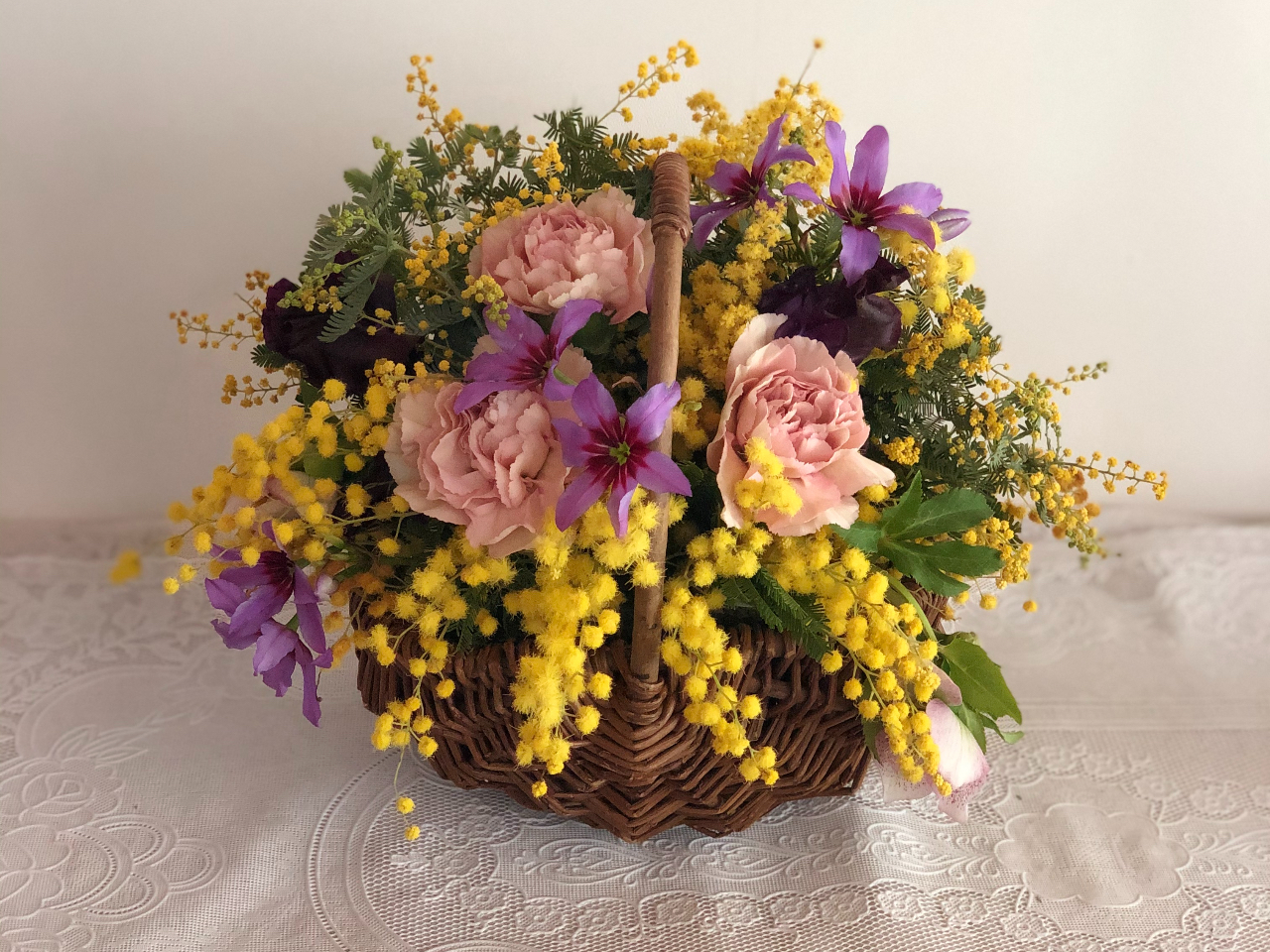 �~���U�A�����W�B