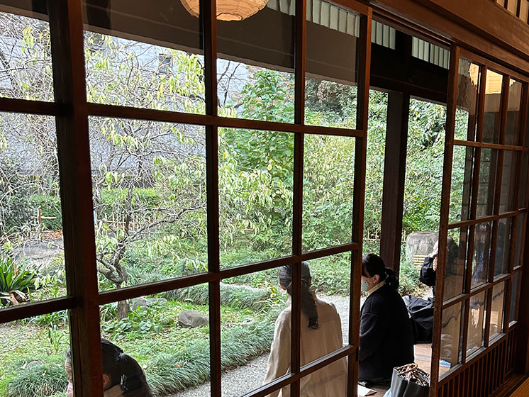 ق̉ŏH̓ƕāA܂߂Ă݂ĂB