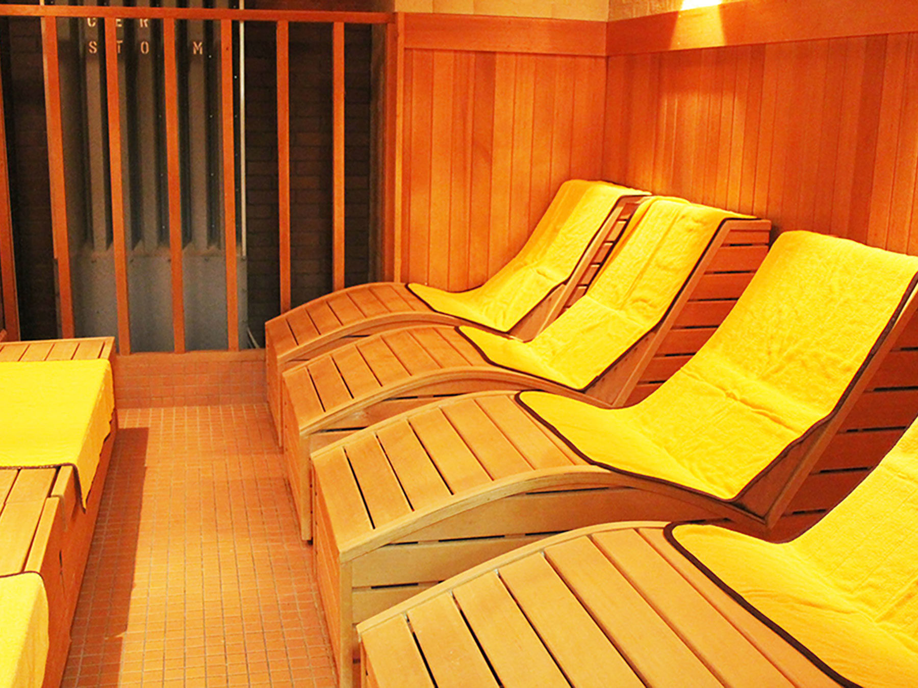 2F ԊOTEi@xbḧ֎q͑̃TEił͂ȂȂڂɂȂ͂BƂƂ̂p̋xeX|bgƂėp܂B