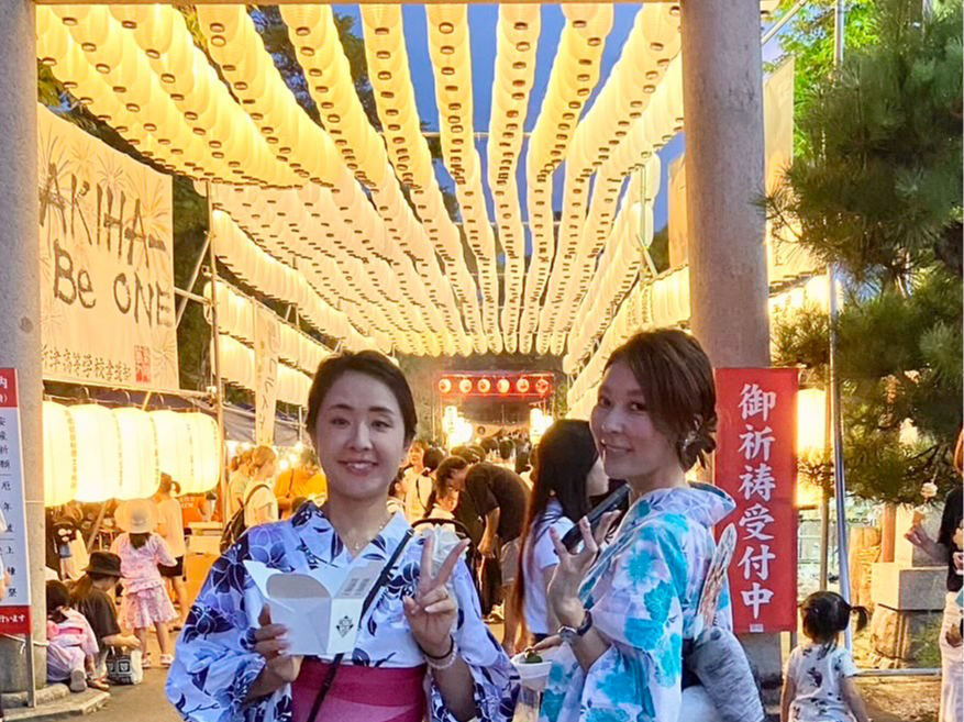 地元のお祭りに行く方からも人気のゆかたレンタル。めんどうな洗濯や保管がいらないし、毎回違うゆかたが着れる