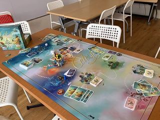 ボードゲーム フリータイム 1ドリンク付き 飲食持ち込みok 初心者の方やお一人様でも 平日はとってもお得 ファミリー カップル 今宿駅より徒歩3分 じゃらん限定 ディスカバリーゲームズ福岡店 じゃらん遊び体験 ボードゲーム フリータイム 1ドリンク付き 飲食持ち込みok 初心者の方やお一人様でも 平日はとってもお得 ファミリー カップル 今宿駅より徒歩3分 じゃらん限定 ディスカバリーゲームズ福岡店 じゃらん遊び体験