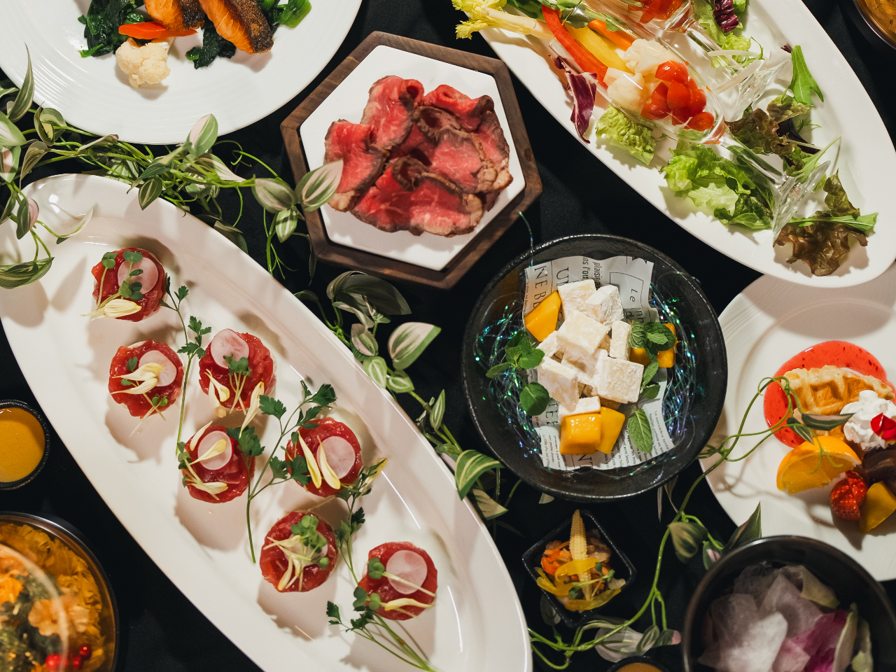 ��؈ȊO�ɂ��A�k�C���Y�̓��⋛�A�X�p�Q�e�B�A�p���A�f�U�[�g�A�h�����N����葵���Ă���܂��B 