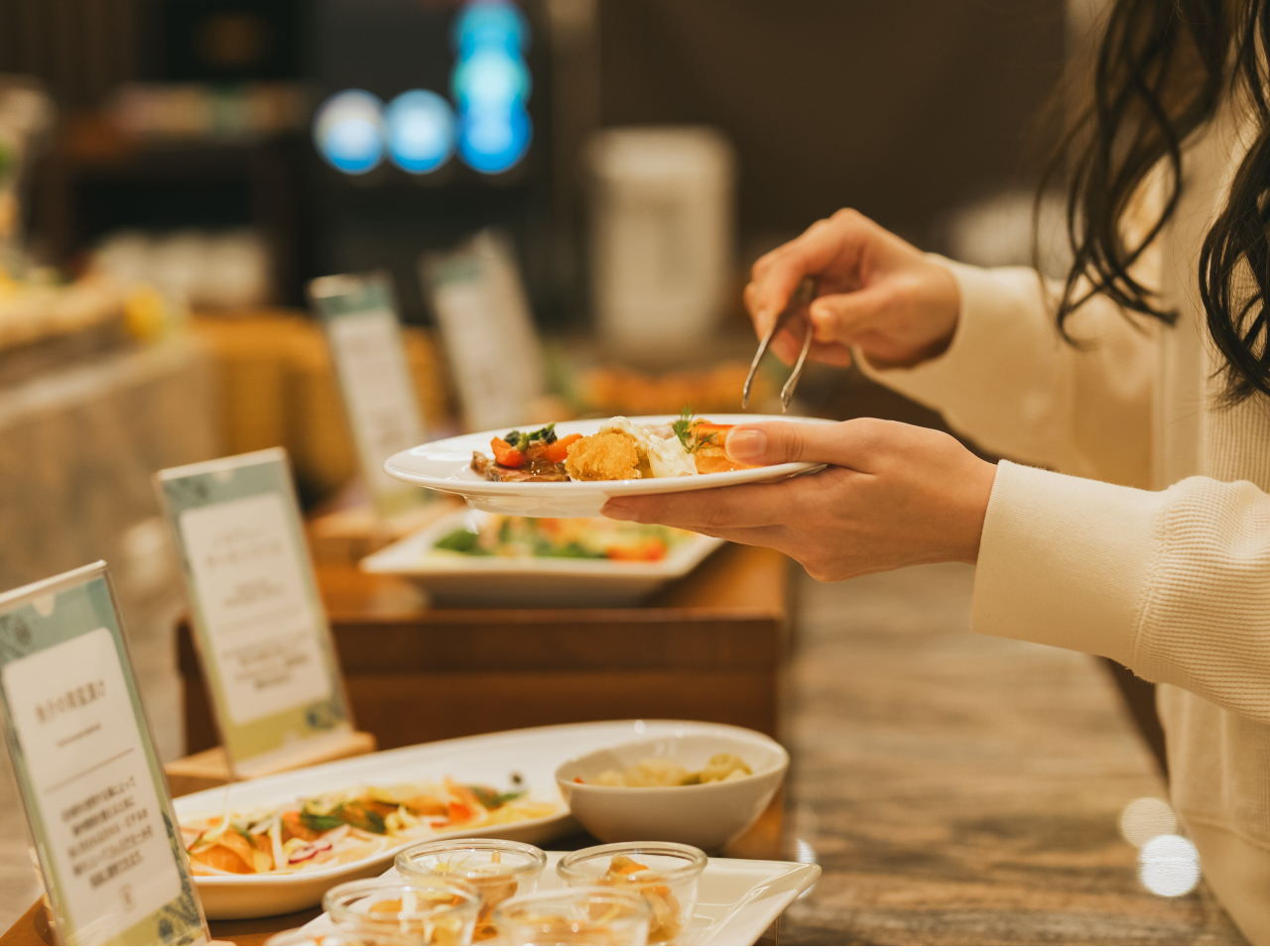 美味しさと健康のバランスを大切にし、ゆったりと流れる時間の中でお楽しみいただけます。