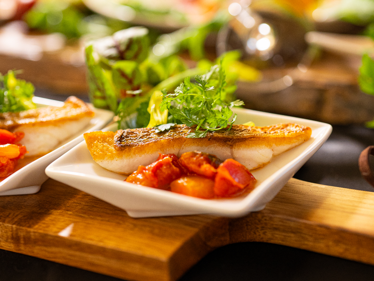 ��؈ȊO�ɂ��A�k�C���Y�̓��⋛�A�X�p�Q�e�B�A�p���A�f�U�[�g�A�h�����N����葵���Ă���܂��B