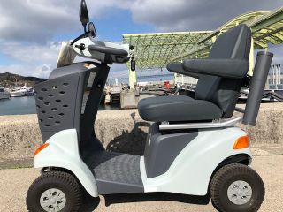 2 000円 電動カート ハンドル型電動車いす 淡路島を ゆったり散策 トモチャリ淡路島北店 じゃらん遊び体験 2 000円 電動カート ハンドル型電動車いす 淡路島を ゆったり散策 トモチャリ淡路島北店 じゃらん遊び体験