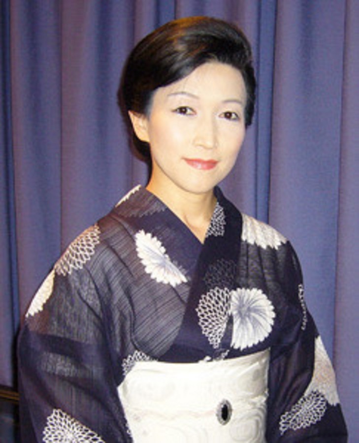 講師:ジュエリー作家 千葉香