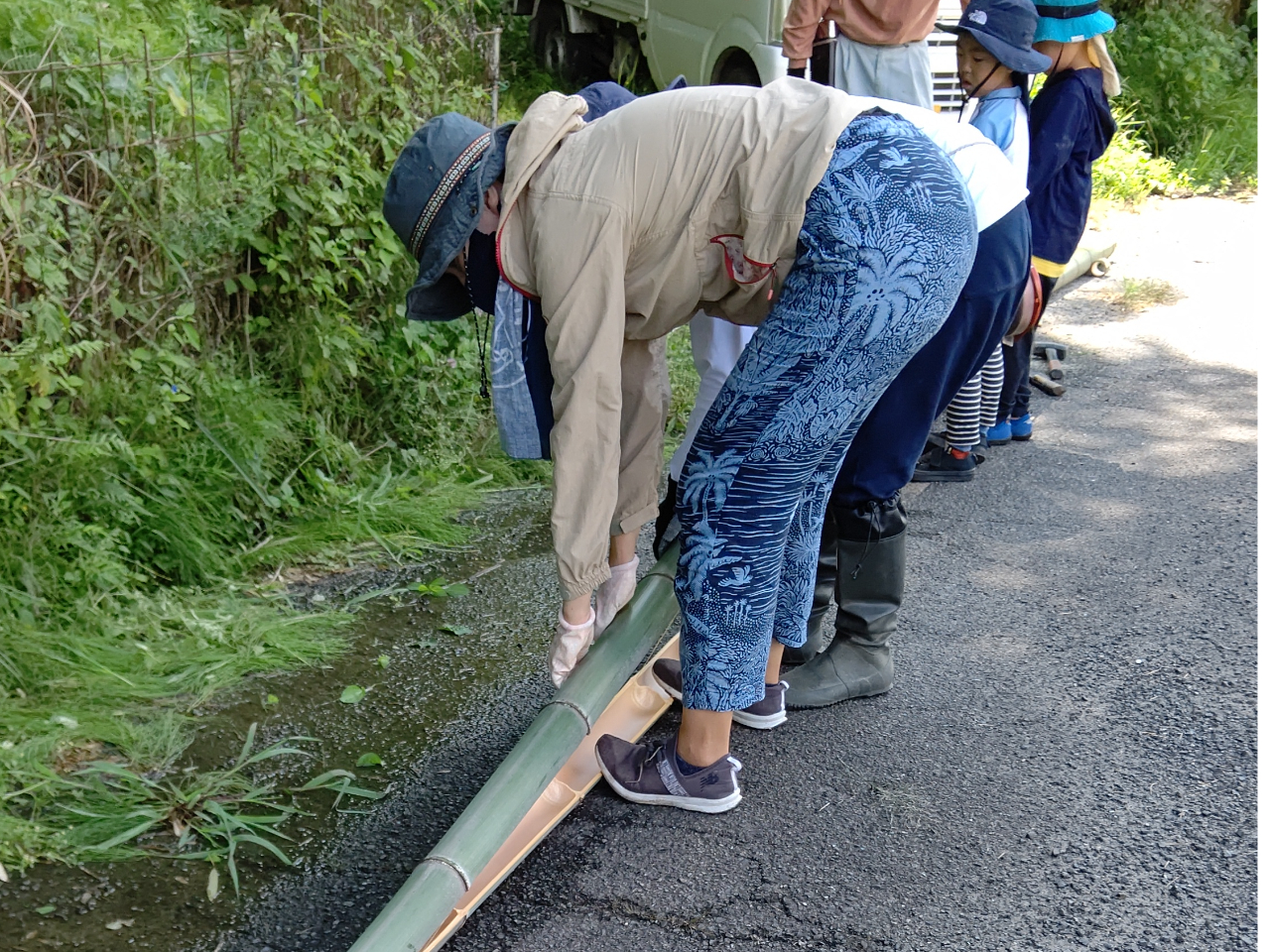 素麺を流すレーン作り