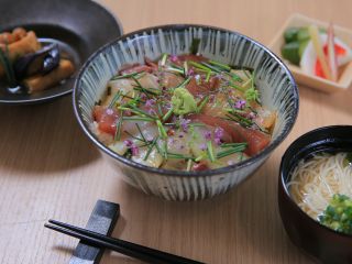 魚介漬け丼
