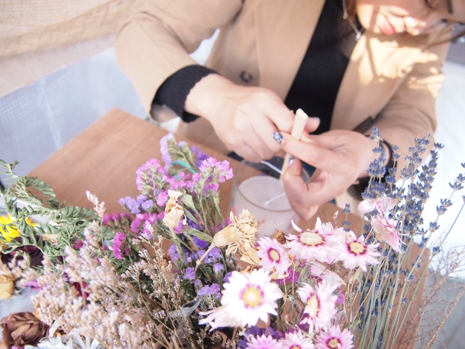 お花は入れるだけなので簡単にお作り頂けます!!