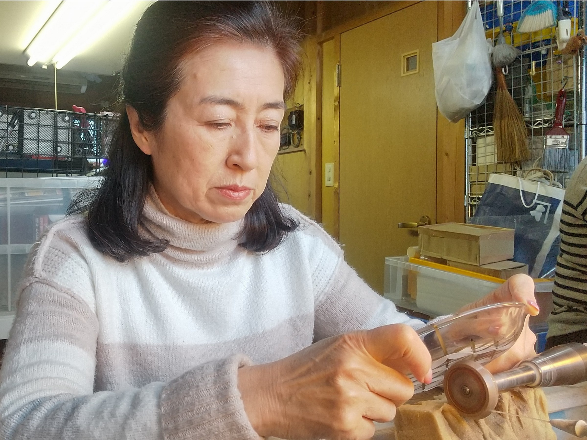 HD̏ɐlCBܘ_j̐kႢ܂B