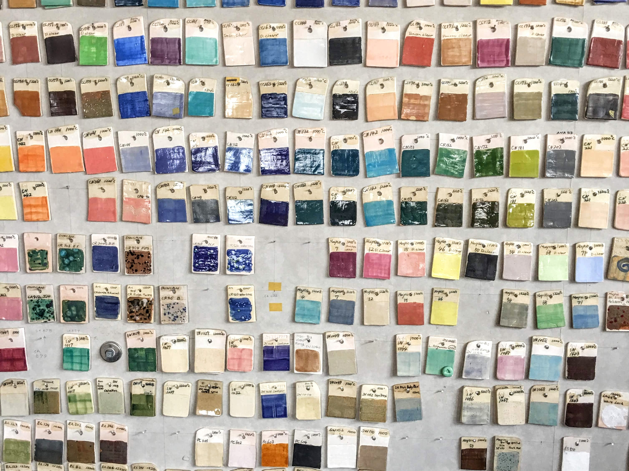 ֖i䂤₭jāuFJ[v̎B@100Fȏ͂ˁI 