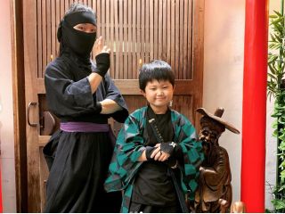 鬼滅の刃(炭治郎)になりきって刀の修行も見事合格じゃ!!