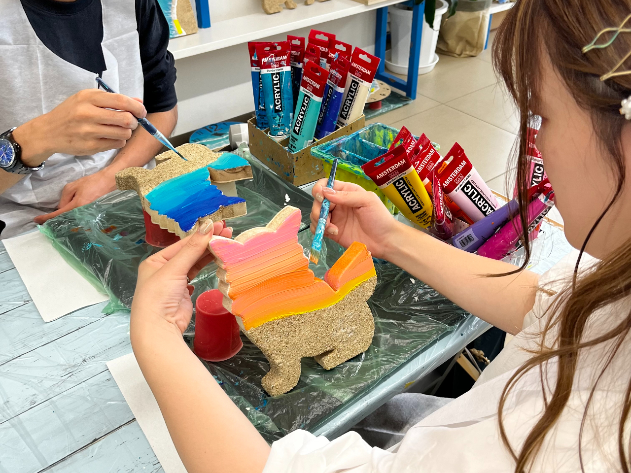 �b��̔g�A�[�g�̌��I���炵���V�[�T�[���������A�肭��������