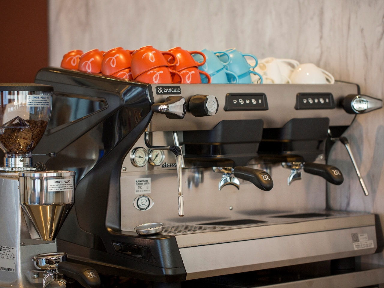 食後は、コーヒー・紅茶・エスプレッソお選びいただけます。