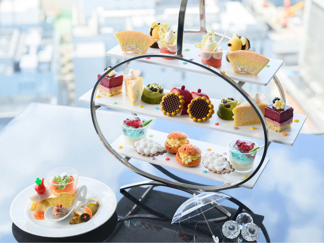 ◆6-7月/平日<パン食べ放題>◆ 七色のアフタヌーンティー ~雨上がりのひとと...