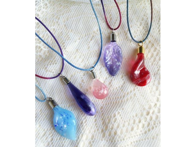 ペンダントトップ