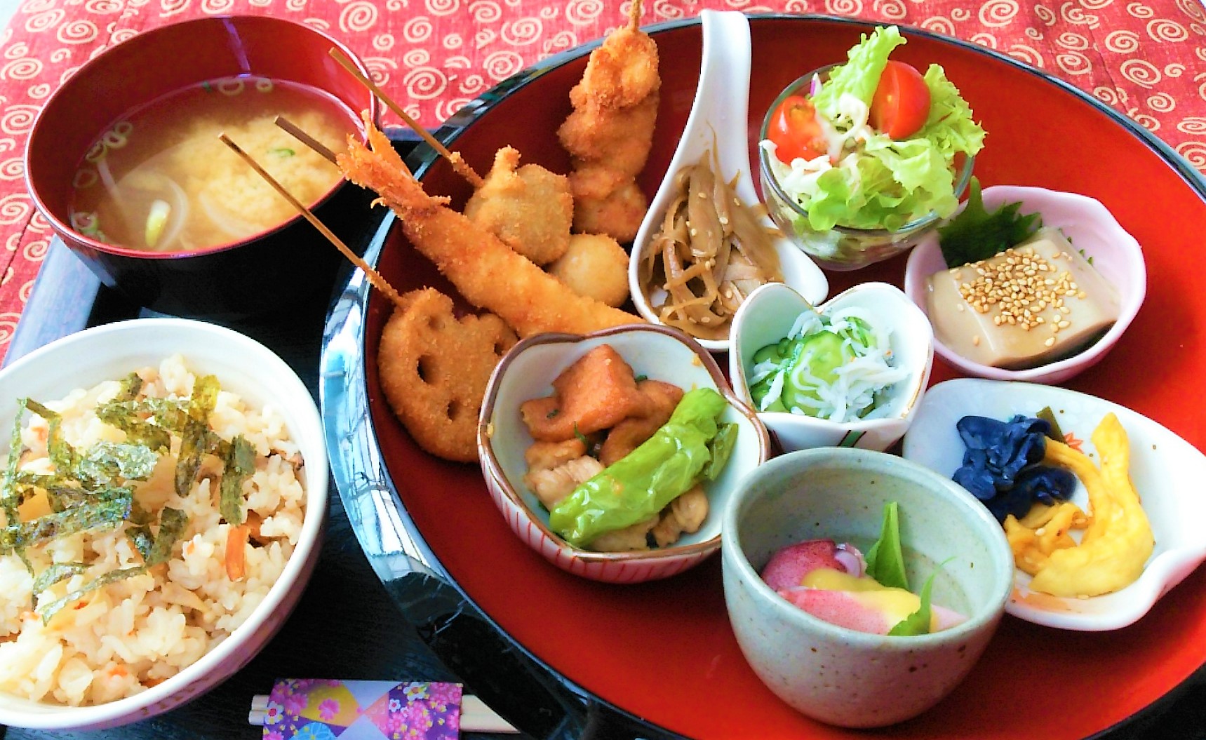 �܂߂���H�i�����̓��e�͂��̎��ɂ���ĕς��܂��j