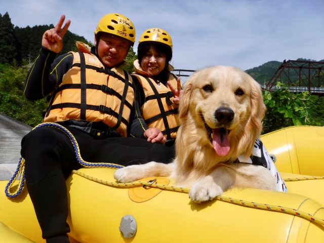 小型犬から大型犬まで対応します♪1ツアーにわんちゃんグループは1組だけとなります。他のわんちゃんと一緒になることはありませんので、ご安心ください。