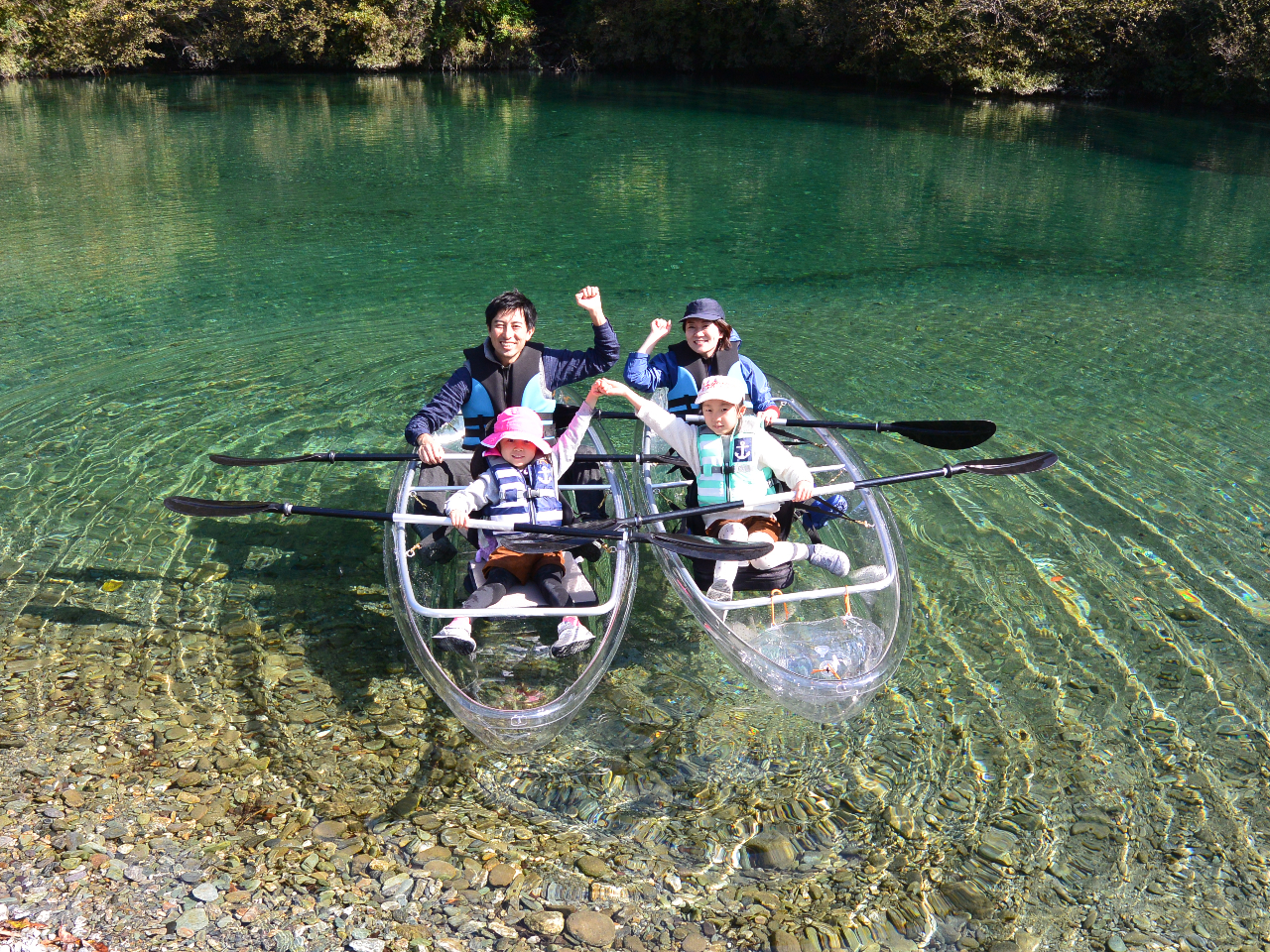 旅の思い出にたくさん写真、動画を撮影します!