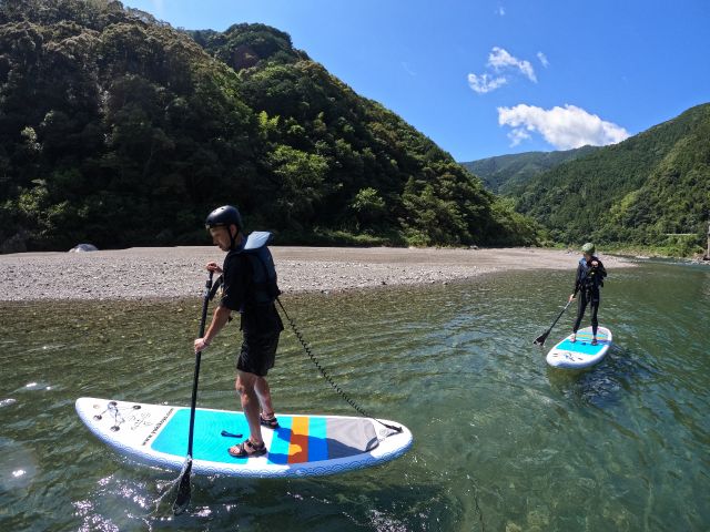 慣れてきたら立って漕いでみよう