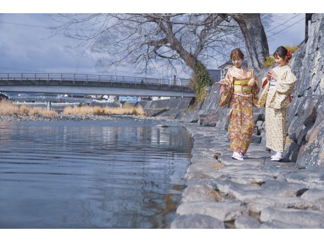 浜川を和装でさんぽ