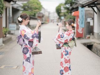 沢山の浴衣からお気に入りの一着を選んでください♪