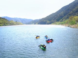 四万十川で一番マニアック パックラフト サイクリングの日本でここだけの貸切りバイクラフティングツアー Okera Adventures じゃらん遊び体験
