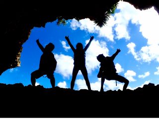 石垣島ではおそらく青空バックのシルエットはここだけじゃないか♪