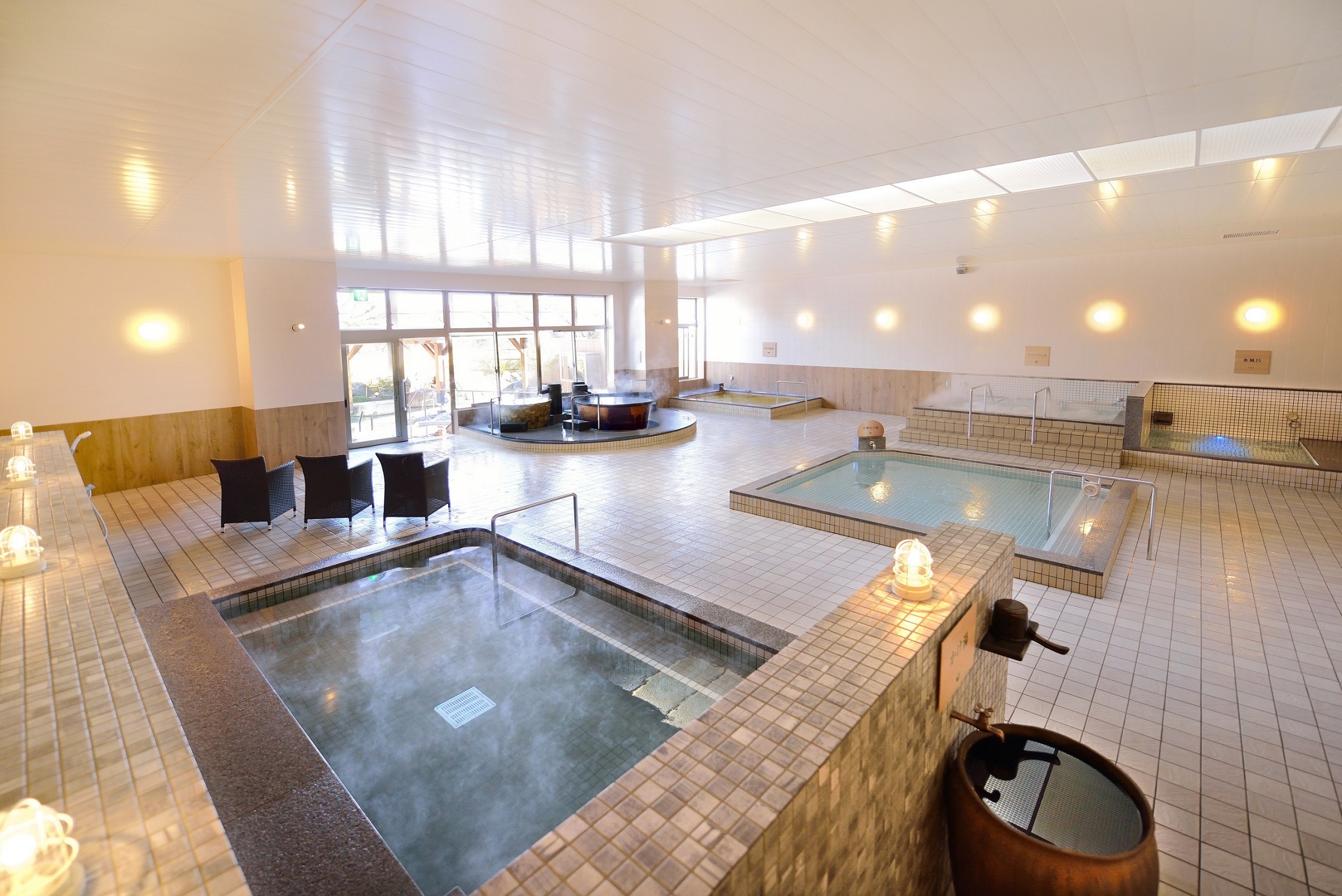 sjCtړ̑A򓒁Ag}CAY_̓AX[p[WFbgACȂǁA܂܂ȗły݂܂B