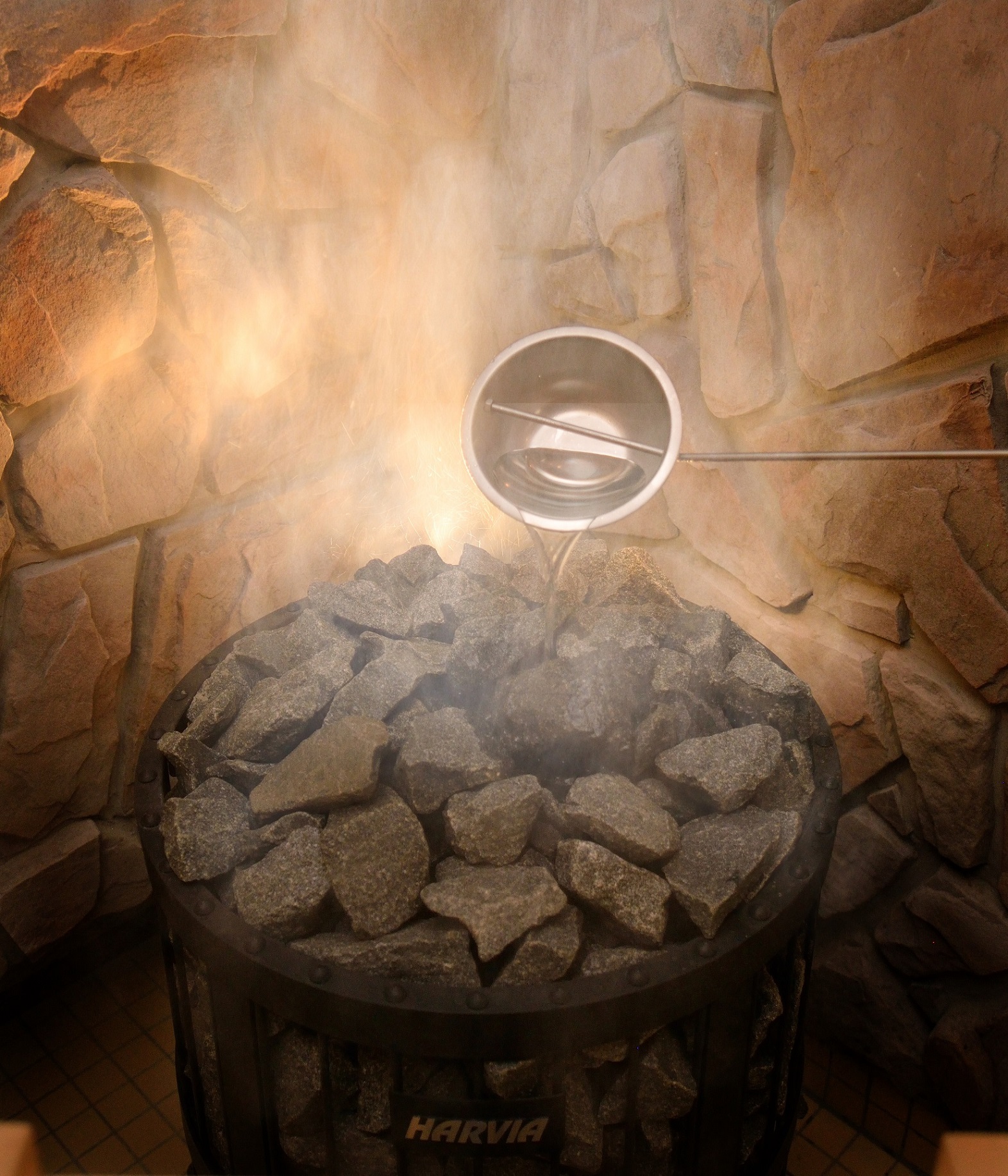 sETEitMTEiXg[uɃA}ĐC𔭐A^IŐptH[}XɂASn悢M𑗂蔭𑣂܂B