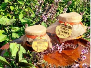 非加熱・純粋100%の沖縄県産・生はちみつ