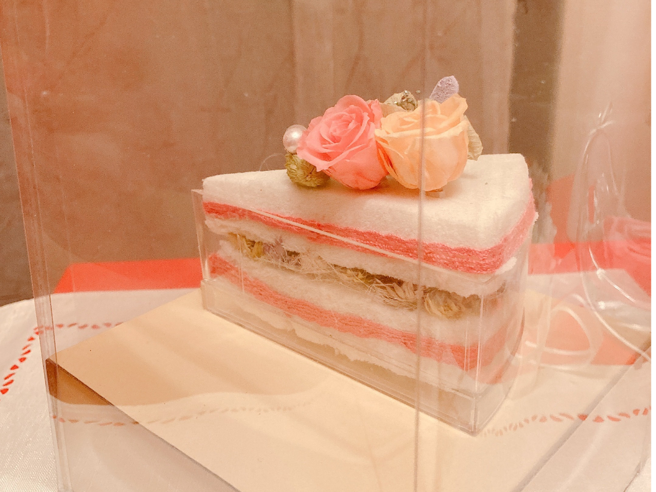 ]́̕Â悤ȃNAP[X@i500~jpӂĂ܂B