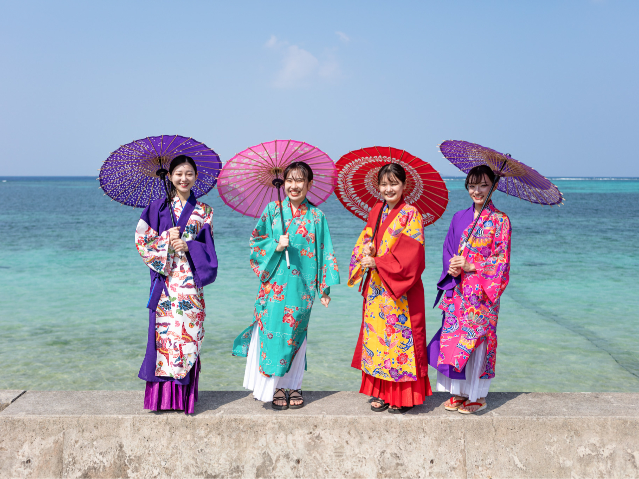 備瀬フクギ並木の海岸線