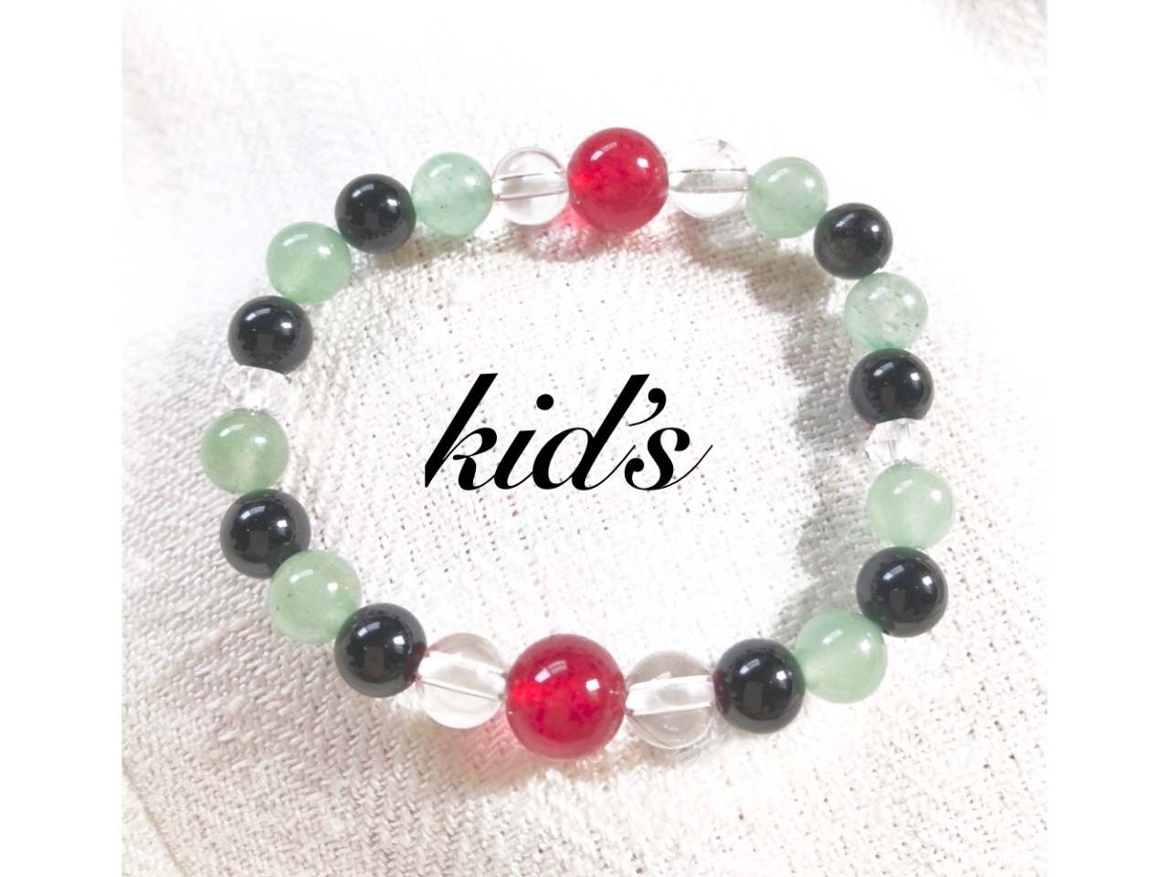 r[J[AQ[g𒆐SɁAƗD̂Fɍ܂B̑lCAj̃LN^[łB