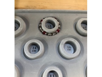 ^ɕׂĊȒPɐΑIтo܂B